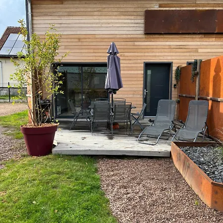 Duplex Le Red Cedar Avec Terrasse Et Jardin アパート
