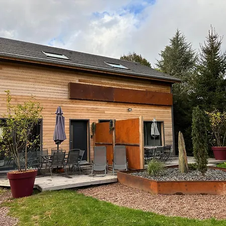 Duplex Le Red Cedar Avec Terrasse Et Jardin アパート *