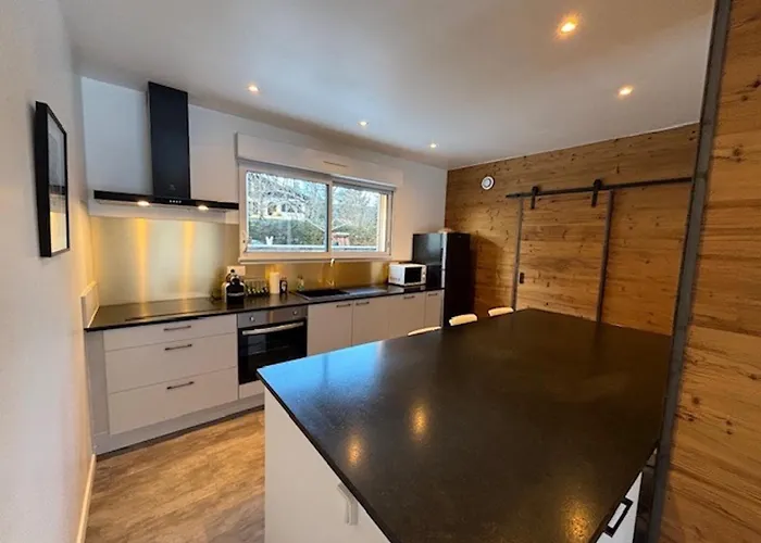 Duplex Le Red Cedar Avec Terrasse Et Jardin Apartmán